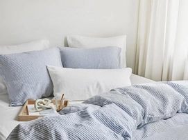8---mood-duvet-cover-set-washed-linen-blue-stripe-1_1