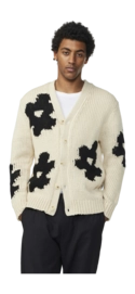 3---2925_2a9be4530b-mika-cardigan-6620-787_c-original-_no-bg