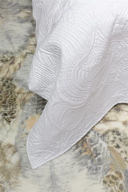 18---Embroidered Dodo_Ivory_NL_UV_60x70_50