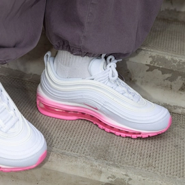 5---air-max-97-se-white-pink-spell-pink-foam-blanc-rose_phpoUSwRL-800