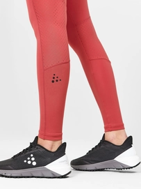 2---3028_8b0f1d58fe-1911916-421000_adv-essence-tights-2-w_closeup3-original