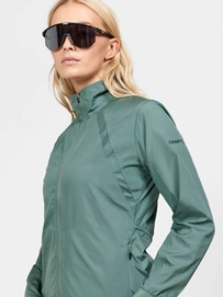 2---2806_3632f9c3a0-1911241-626000_adv-essence-wind-jacket-w_closeup3-original