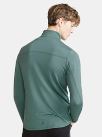 2---811_7152edf4d8-1909496-626000_core-gain-midlayer-m_closeup2-original