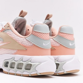 zoom-air-fire-light-soft-pink-white-arctic-orange_phpt5CCyf