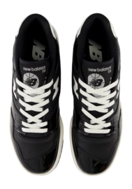8---BB550YKG_4-_no-bg