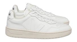 Veja Women V90 O.T. Leather Extra-White