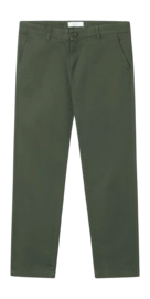 Broek KnowledgeCotton Apparel Men Luca Slim Twill Chino Forrest Night