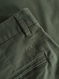 9---LUCA_slim_twill_chino_pants-Pants-1070016-1090_Forrest_Night-8_1350x1800