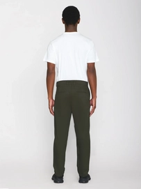 3---CHUCK_regular_twill_chino_pants-Pants-1070053-1090_Forrest_Night-2_1350x1800