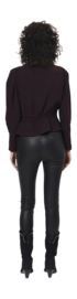 D6Endless_leather_leggings_5-_no-bg