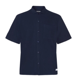 Overhemd KnowledgeCotton Apparel Men Box Fit Short Sleeve Night Sky