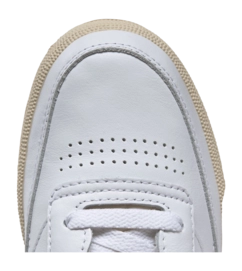 6---reebok-club-c-85-vintage-shoes_19729658_45203855_2048-_no-bg