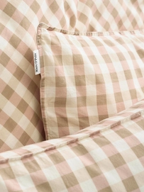 5---Gyda_Duvet_cover_Cloud_pink_101623_650_LR_D2_P