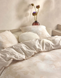 4----Floor_Duvet_cover_Oyster_101300_174_LR_S4_P
