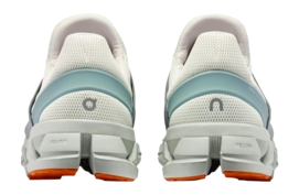 6---Medium PNG-3MD10242167-cloudswift_3_ad-ss24-ivory_mineral-m-g5-_no-bg