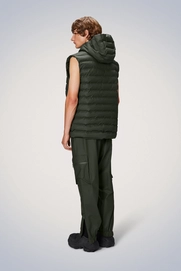 Lohja_Puffer_Vest-Vests-15840-03_Green-7