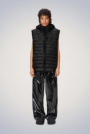 Kaunas_Vest-Vests-15870-01_Black_1de0411c-1a3e-4cc2-90a7-b5b0a16b73f6