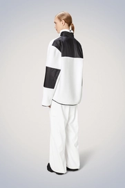 5---Yermo_Jacket-Jackets-19000-30_Powder-12_93979731-51c6-4389-9b91-95fdb50f024e