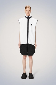 3---Yermo_Vest-Vests-19100-30_Powder-10_36ff9205-ac87-4a2a-b7e1-027ea598496f