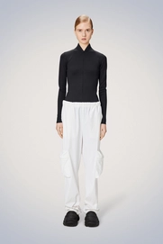 3---Tomar_Cargo_Pants-Pants-19300-30_Powder-15_11964f5a-e3a5-4e42-8278-1f4d3d00d797