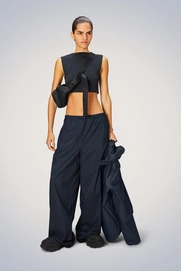 7---Naha_Pants_Wide-Pants-19610-47_Navy-8_74ce2f3c-673d-4a54-9c93-6fb60102d8fb