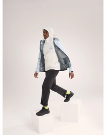 S24-X000005409-Atom-SL-Hoody-Arctic-Silk-Vitality-Full-Body
