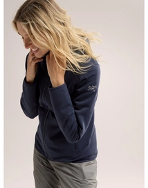 5---F23-X000006939-Kyanite-Hoody-Black-Sapphire-Women-s-Hover