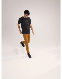 4---S24-X000007991-Arc-Word-Logo-SS-M-Black-Full-Body