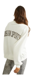 5---2023_Deblon_S24_27-_no-bg