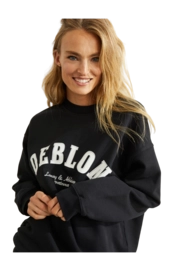 4---2023_Deblon_S24_90-_no-bg