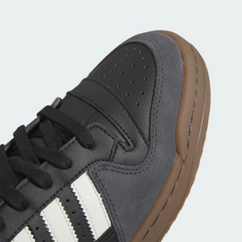 Forum_84_Low_CL_Schoenen_Zwart_IG3770_41_detail