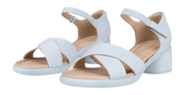 2---222773-02696-front_angle_left_pair_rendition_Screen-_no-bg