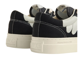 4---DELLOW_CUP_BLACK_WHITEheel-_no-bg