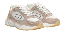 slam-offwhite-white-surfspray-white-milkygum-2-_no-bg