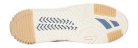 thrill-white-elementalblue-ivory-milkygum-4-_no-bg