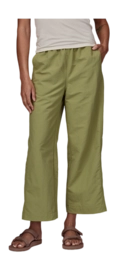 22035_BUGR_AW1-_no-bg