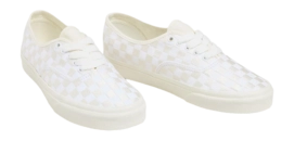 2---VN0009PVCJD-ALT1-_no-bg