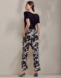 5---Mare_Imara_Trousers_Long_Anthracite_101565_100_LR_S3_P