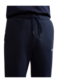 5---SS24_MAIN_MODEL_NA4GBL176-ALT3-_no-bg