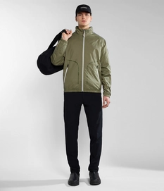 3---SS24_MAIN_MODEL_NA4HPPGAE-ALT1