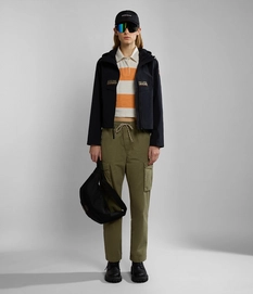 3---SS24_MAIN_MODEL_NA4HTR041-ALT1