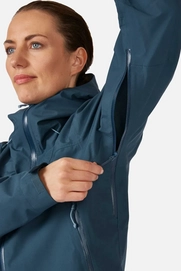 womens_namche_gtx_jacket_orionblue_qwh_78_orb_model_detail_03