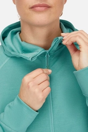 5---womens_planar_hoody_glacierblue_qfg_05_glb_model_detail_02