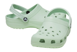 crocs (13)-_no-bg