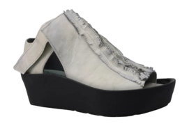 Papucei Pippin White 24