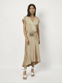 D6Luiza_satin_v_neck_top_31