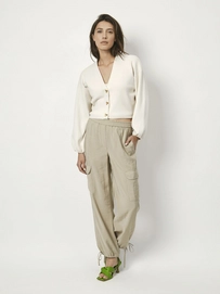 D6Fling_cropped_cardigan_1