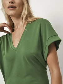 D6Giu_detailed_midi_dress_22