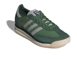IH8016_6_FOOTWEAR_Photography_Front Lateral Top View_white-_no-bg