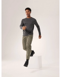 4---S24-X000007665-Cormac-Crew-Neck-Shirt-LS-Black-Heather-Full-Body